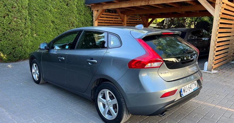 Volvo V40 cena 72000 przebieg: 99986, rok produkcji 2018 z Błonie małe 254